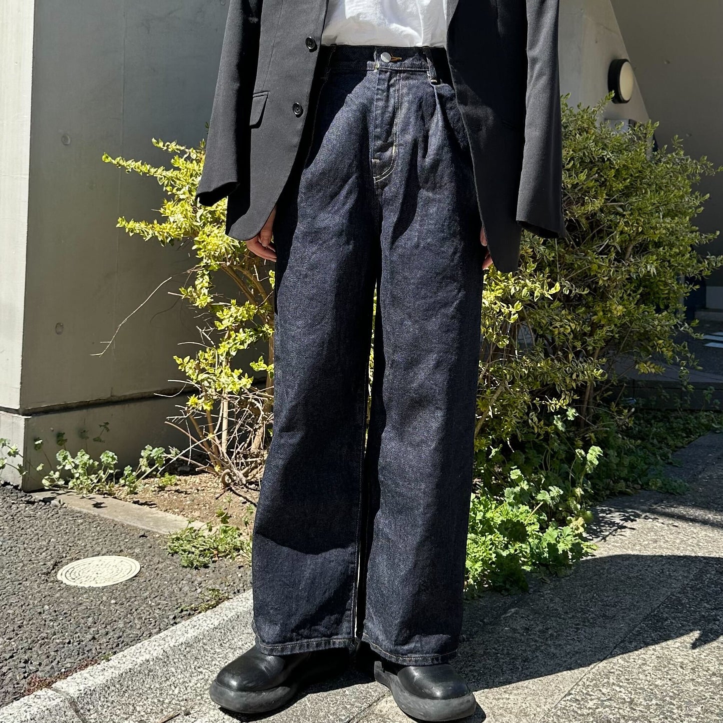 ワイドタックデニムパンツ 72983 DEEPBLUE