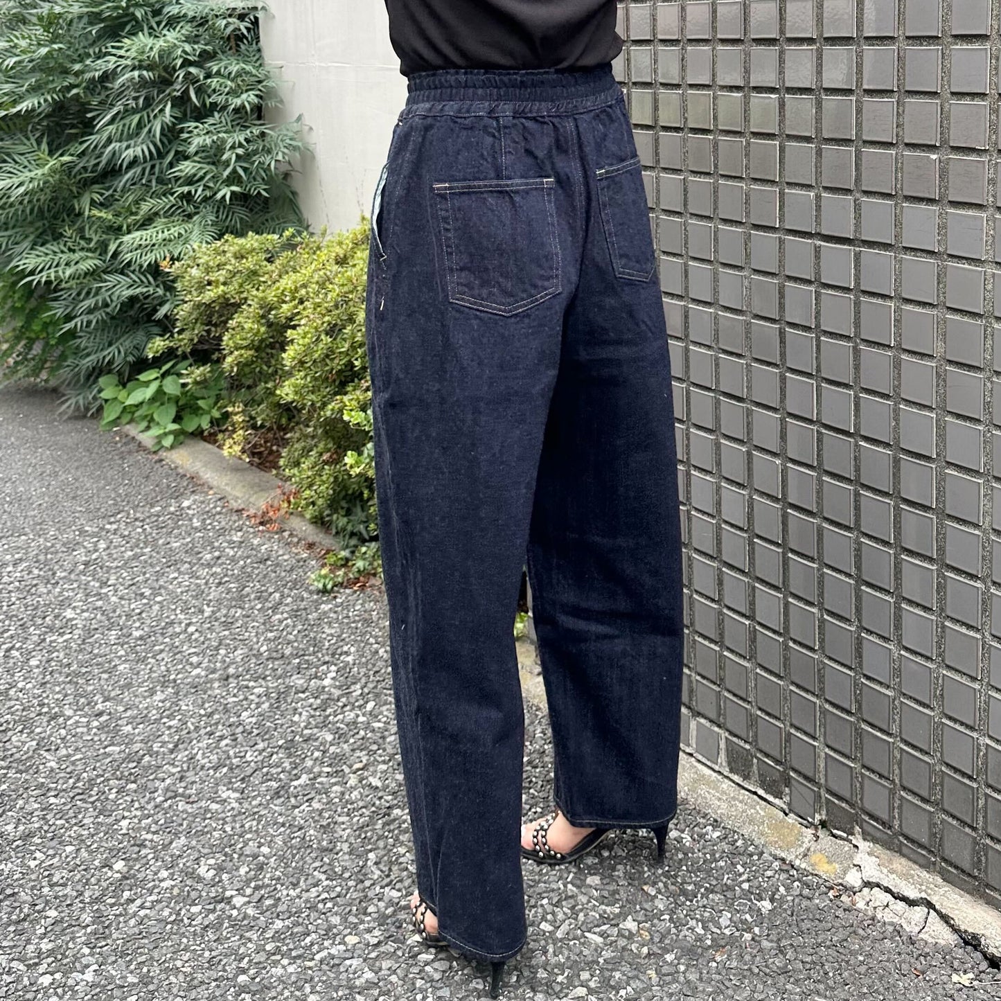 ぐるゴムテーパードデニム 72991 DEEPBLUE