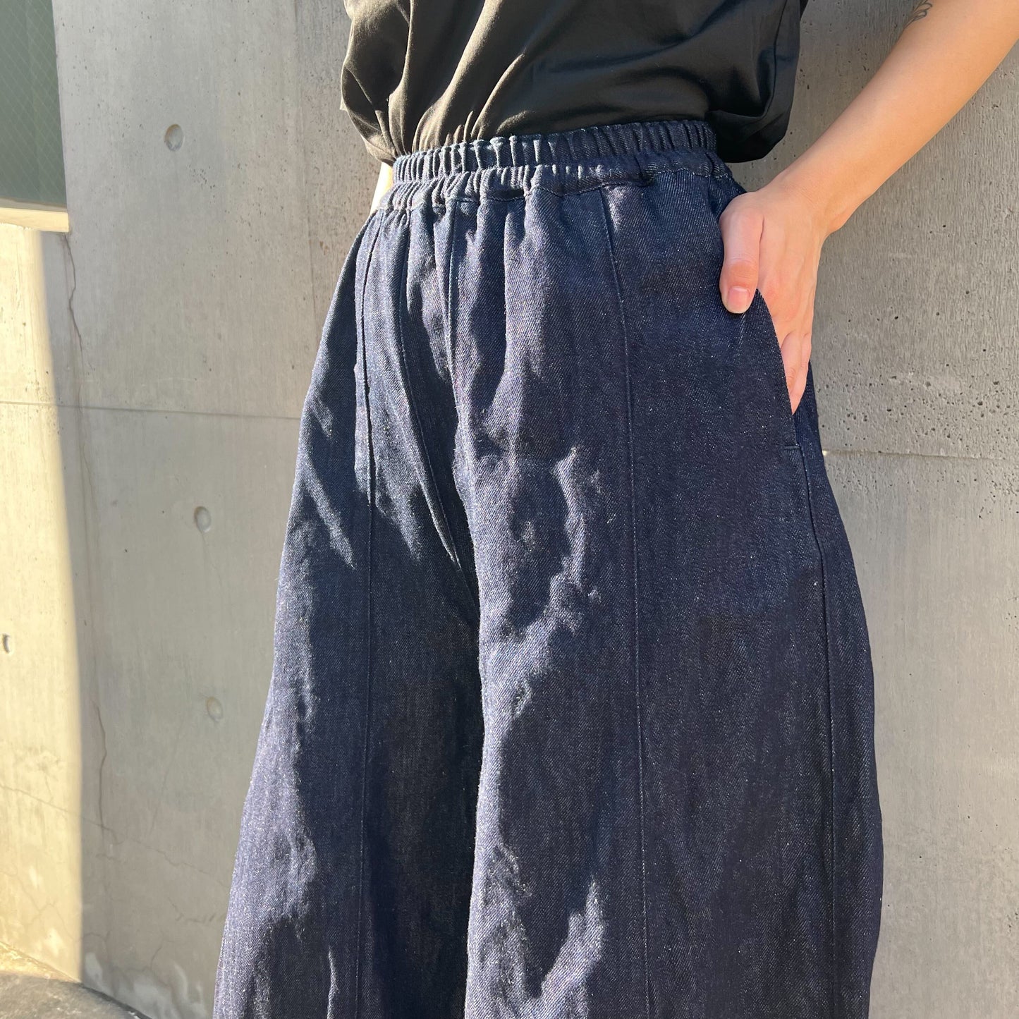 縦切替コットンリネンデニムワイドパンツ 72965 DEEPBLUE