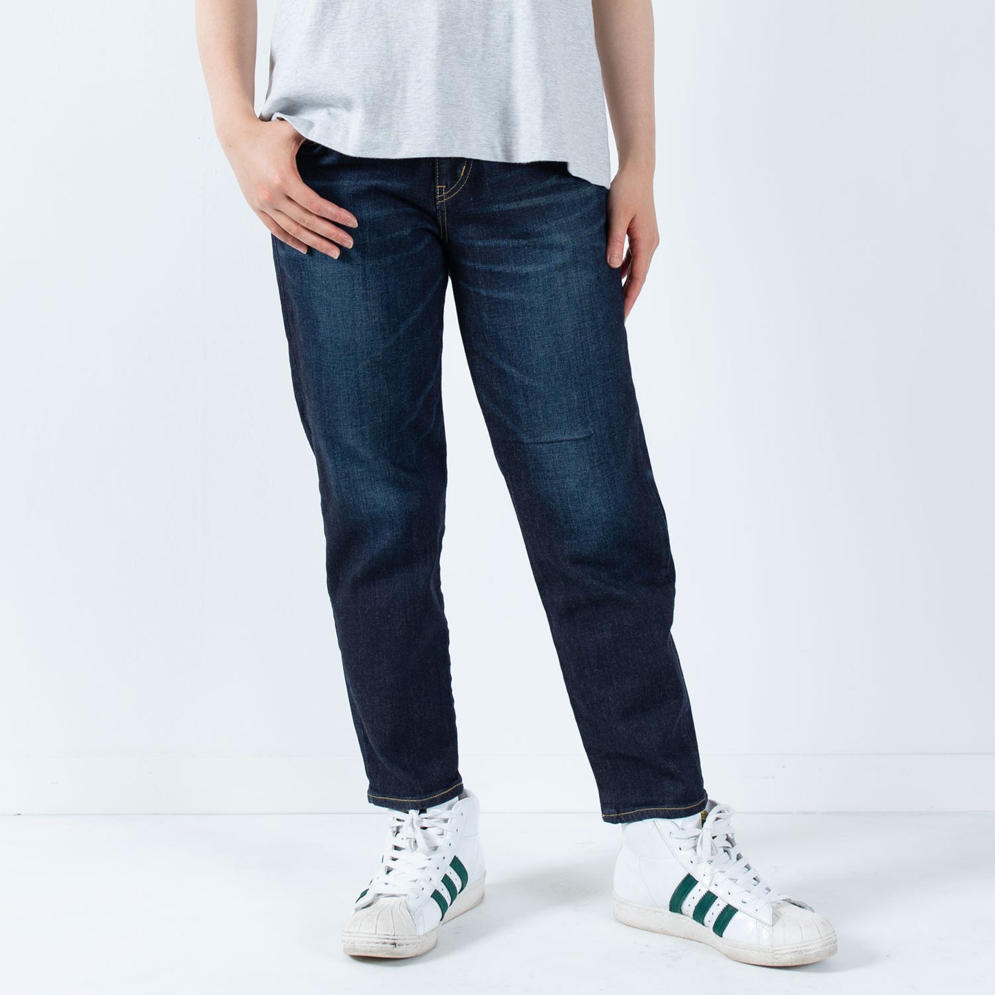 ストレッチデニムアンクル丈テーパードパンツ 73966 DEEPBLUE