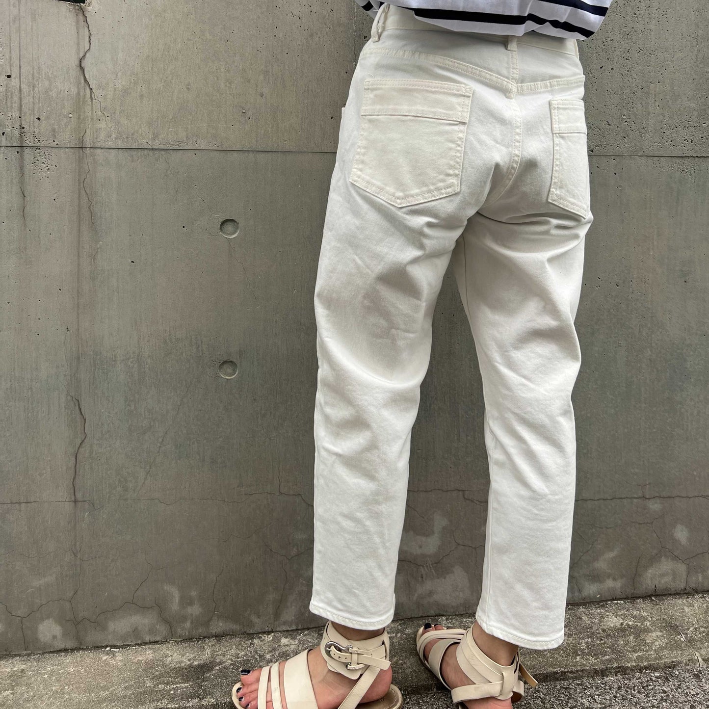 ストレッチデニムアンクル丈テーパードパンツ 72926 DEEPBLUE