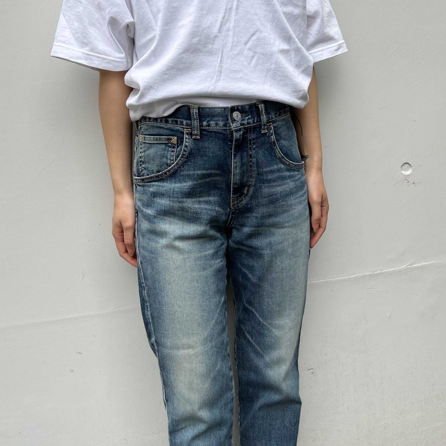 ストレッチデニムアンクル丈テーパードパンツ 73966 DEEPBLUE