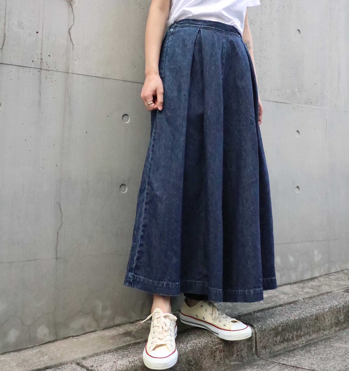 袴デニムロングキュロット 72791 DEEPBLUE