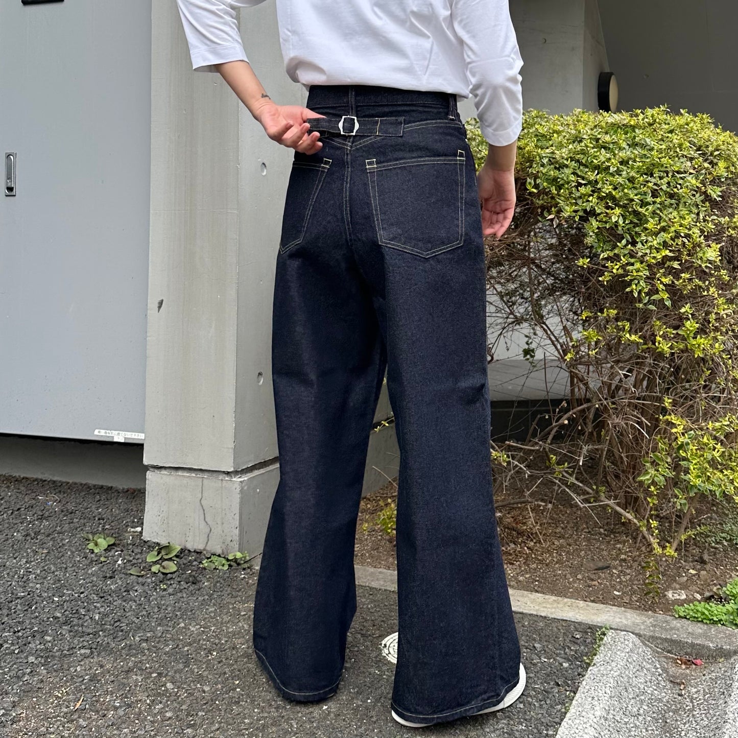 シンチバックワイドジーンズ 72996 DEEPBLUE