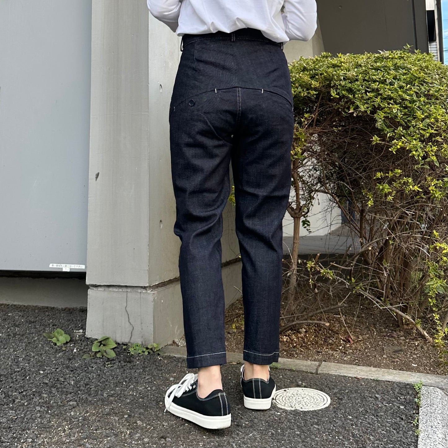 切替テーパードデニムパンツ 72822 DEEPBLUE