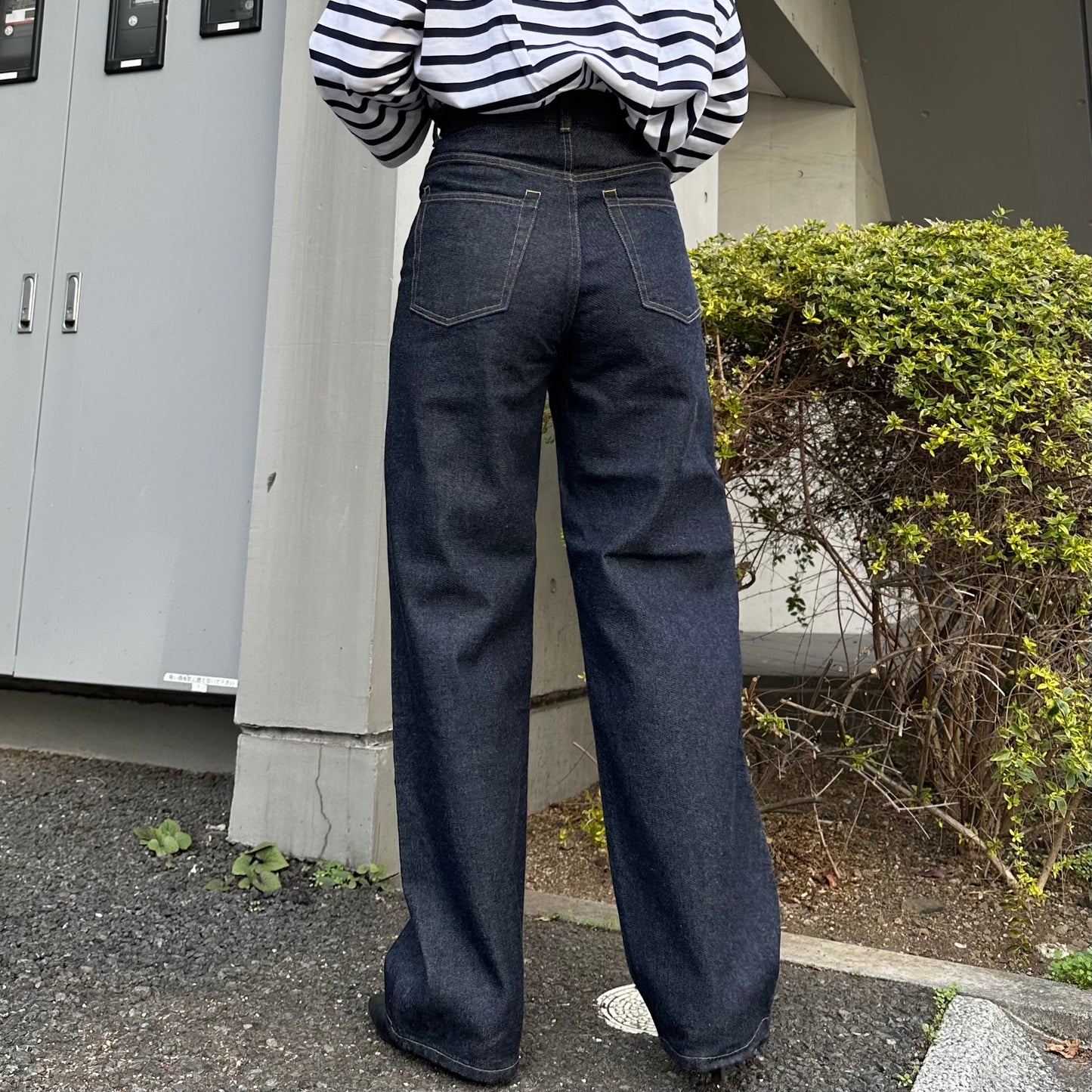 ストレートデニムパンツ  72986 DEEPBLUE