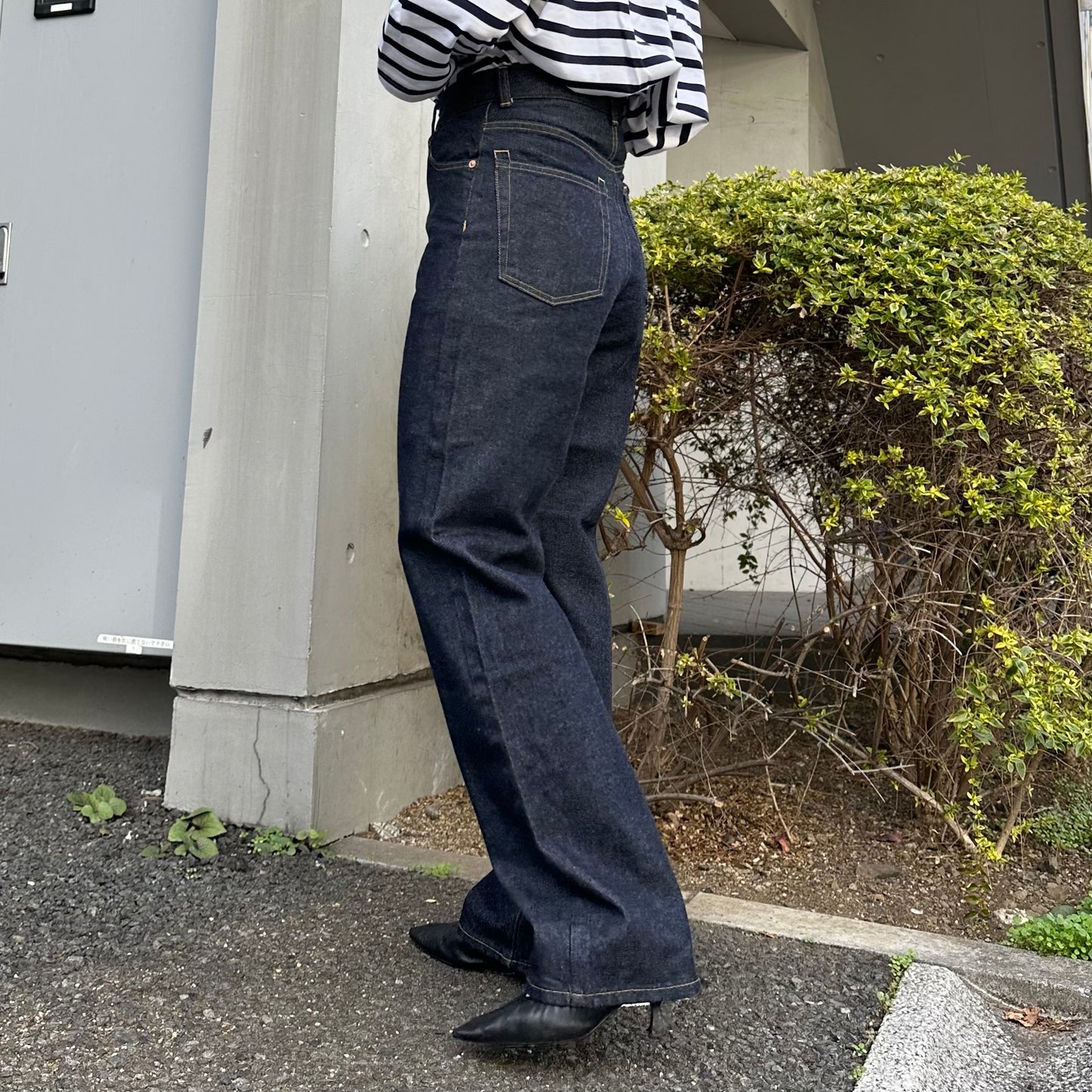 ストレートデニムパンツ  72986 DEEPBLUE